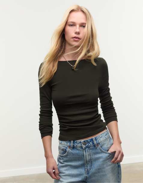 Stradivarius Long sleeve t-shirt with gathering in green - view 1