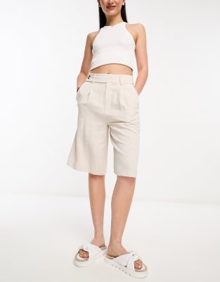 Stradivarius - Longline-Leinen-Shorts in Natur-Neutral