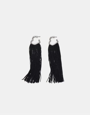 Stradivarius - Longues boucles d'oreilles caurs à pampilles - Noir