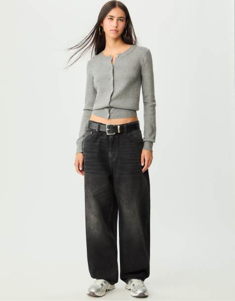 Stradivarius Loose baggy jeans in black denim washed effect - view 1