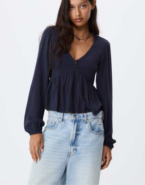 Stradivarius - Losvallende blouse met lange mouwen in marineblauw - view 1