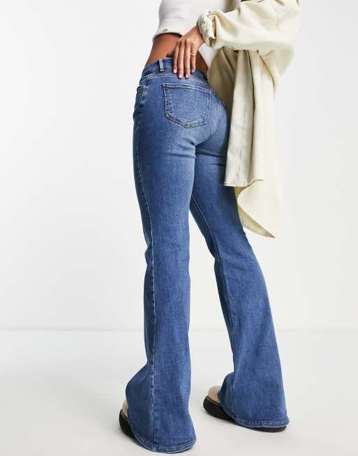 Lucky brand jeans from the 2000s low rise flare