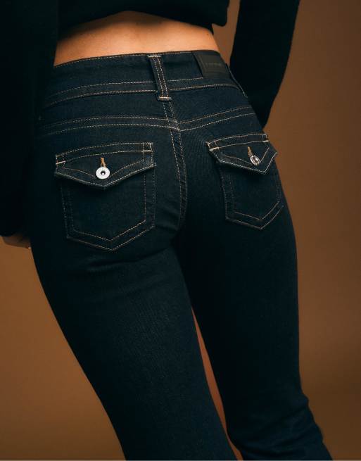 Stradivarius Low-rise bell bottom jeans with two metal buttons in rinse blue denim, 4 of 4