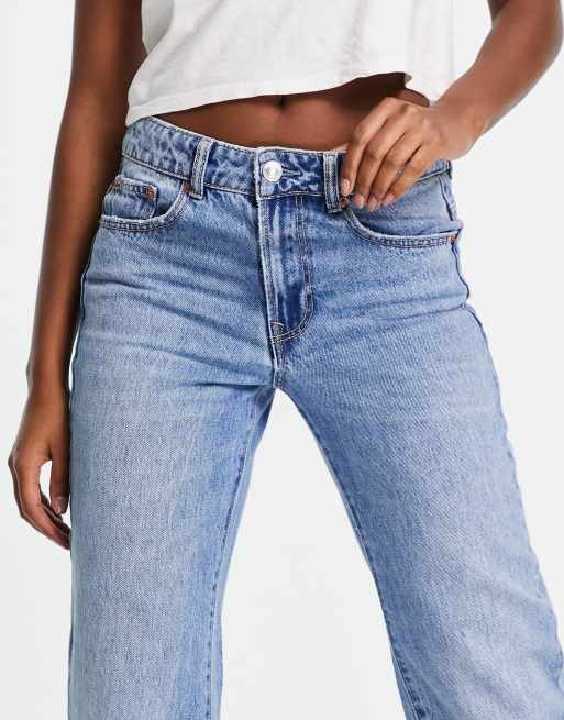 Low-cut straight fit jeans