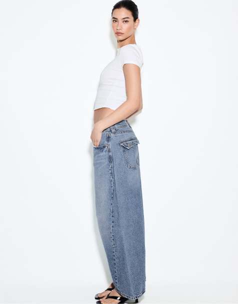 Stradivarius Low-waist barrel jeans in medium blue denim - view 1