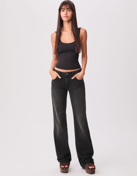 Stradivarius Low-waist flare jeans in black denim washed effect - view 1