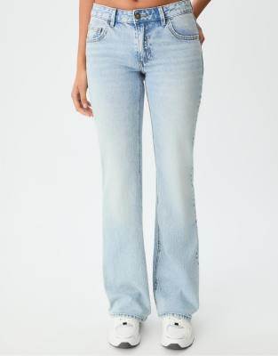 Stradivarius Low-waist Flare Jeans In Blue
