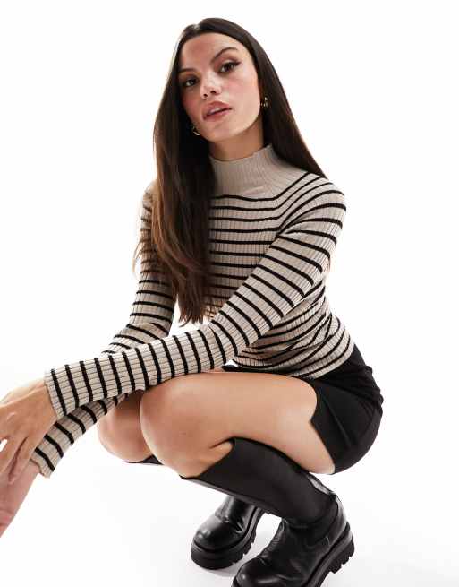 Stradivarius - Maglione accollato color tortora e nero a righe