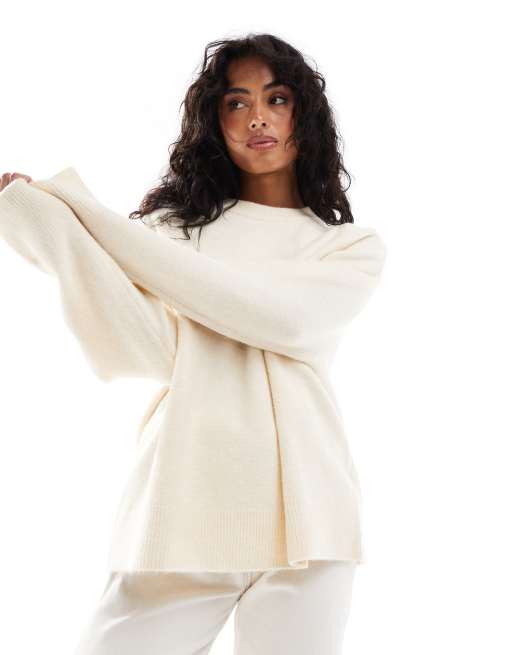 Stradivarius Maglione morbido color ecru con scollo rotondo ASOS