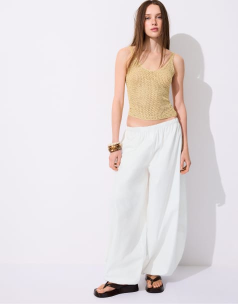 Stradivarius – Majsgul, skimrande, stickad topp - view 1