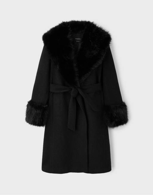 Stradivarius Mantel mit geradem Schnitt und Faux-Fur-Kragen in Schwarz, 6 von 7