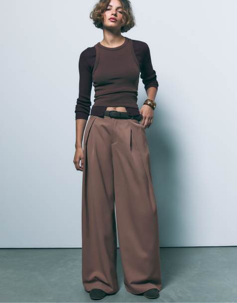 Stradivarius Maxi dart trousers with belt in brown - view 1