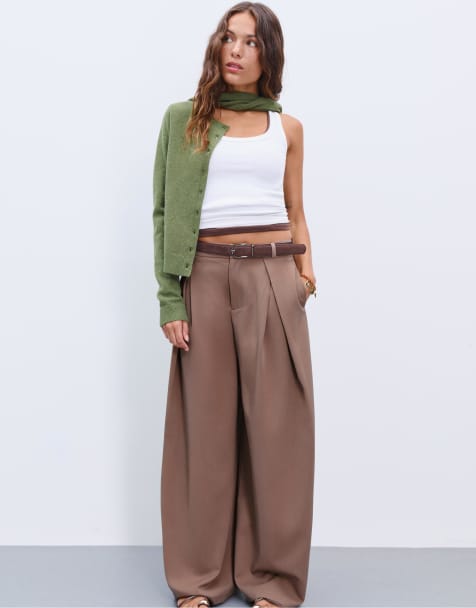Stradivarius Maxi darted trousers with belt in brown