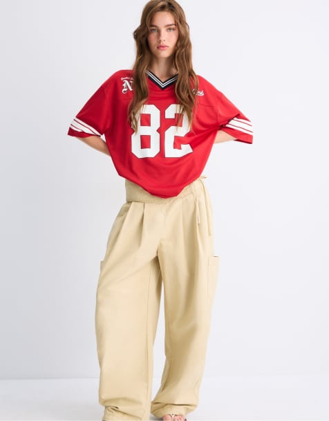 Stradivarius Maxi number t-shirt in red - view 1