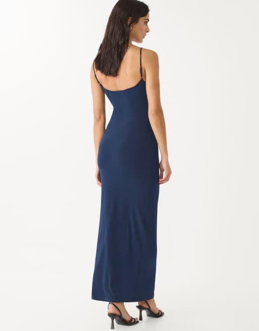 Stradivarius – Maxikleid in Marineblau mit Riemchenträgern, 2 von 4