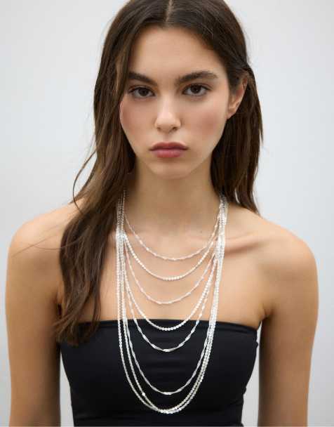 Stradivarius - Meerlaagse lange ketting in grijs - view 1