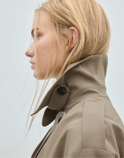 Stradivarius mellemlang trenchcoat i beige, 4 af 7