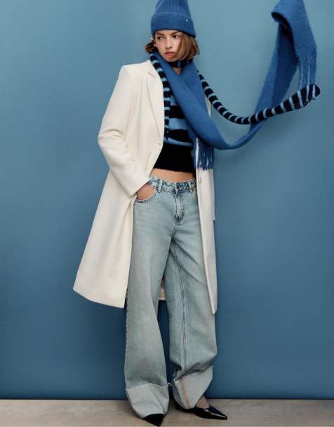 Stradivarius Men's long coat in ecru - view 1