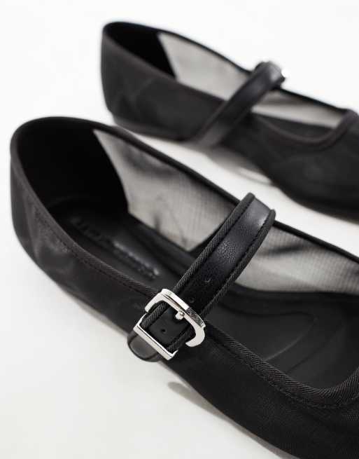 Stradivarius mesh ballet shoe in black , 3 of 4