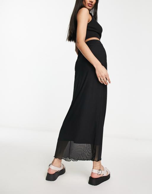 Stradivarius mesh midi skirt in black , 3 of 4
