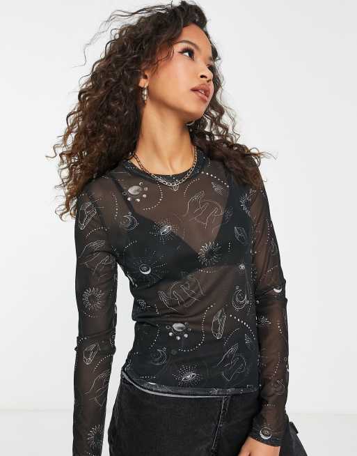 Stradivarius - Mesh top met lange mouwen in zwart met hemelse print 