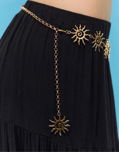 Stradivarius Metal sun belt in gold - view 1