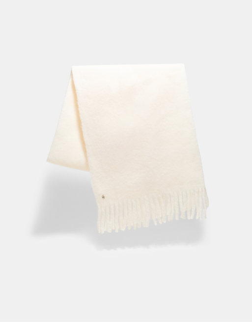 Stradivarius Mid-weight basic scarf in ecru, 4 of 4