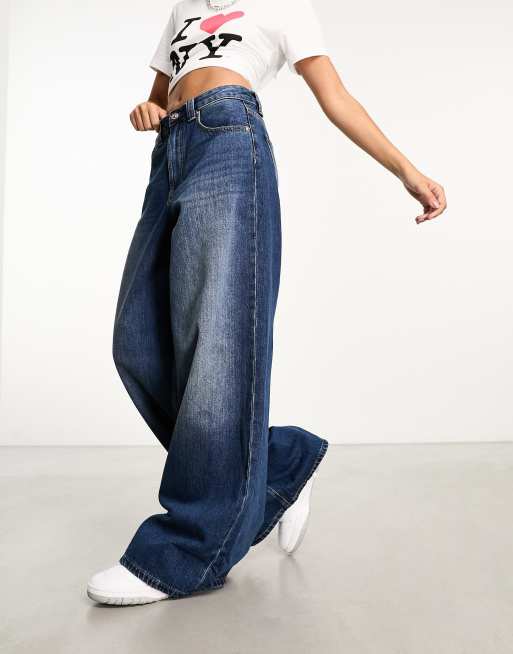 Stradivarius – Miękkie obszerne jeansy w spranym odcieniu indygo , 4 z 5