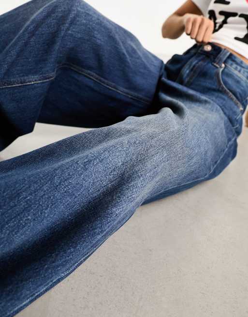 Stradivarius – Miękkie obszerne jeansy w spranym odcieniu indygo , 5 z 5