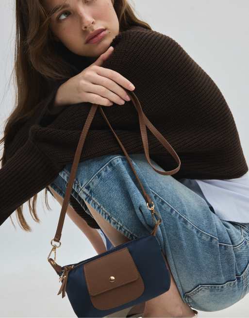 Stradivarius mini borsa a contrasto blu, 2 di 4