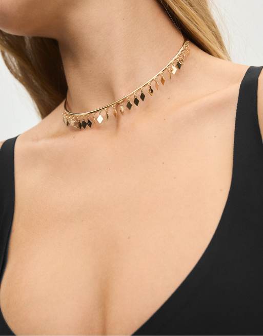 Stradivarius mini charm-choker-halskæde i guld, 3 af 4