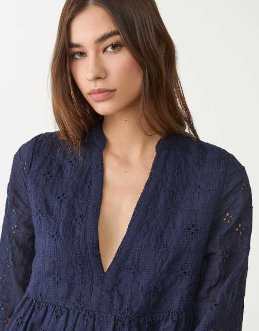Stradivarius mini dress with embroidery in navy blue, 2 of 4