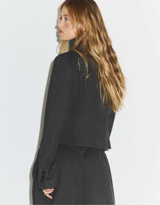 Stradivarius Mini fitted buttoned blazer in mid grey, 3 of 7