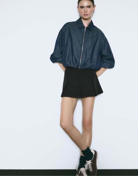 Stradivarius - Mini jupe-short à plis creux - Noir - view 1