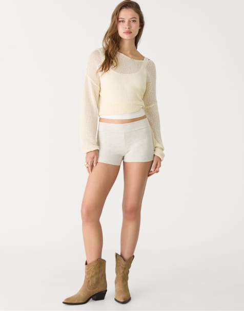 Stradivarius – Mini-Shorts in meliertem Grau - view 1