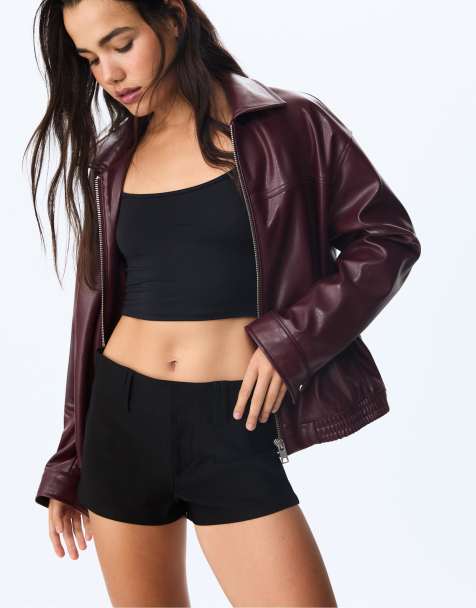 Stradivarius – Mini-Shorts in Schwarz mit Laschen - view 1