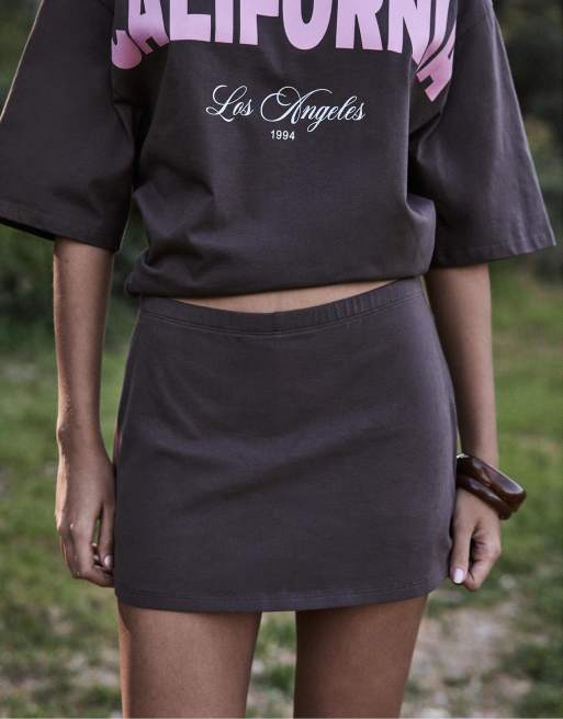 Stradivarius - Mini skort in bruin, 2 van 4