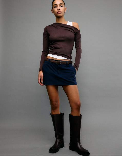 Stradivarius – Mini-Skort in Dunkelblau mit Gürtel - view 1