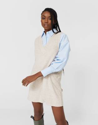 mini sweater vest