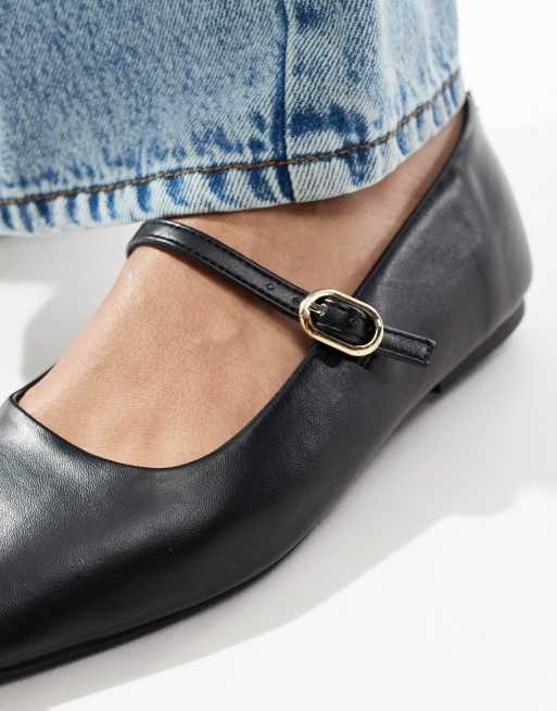 Stradivarius - Minimalistiske ballerinaer i sort , 3 af 4