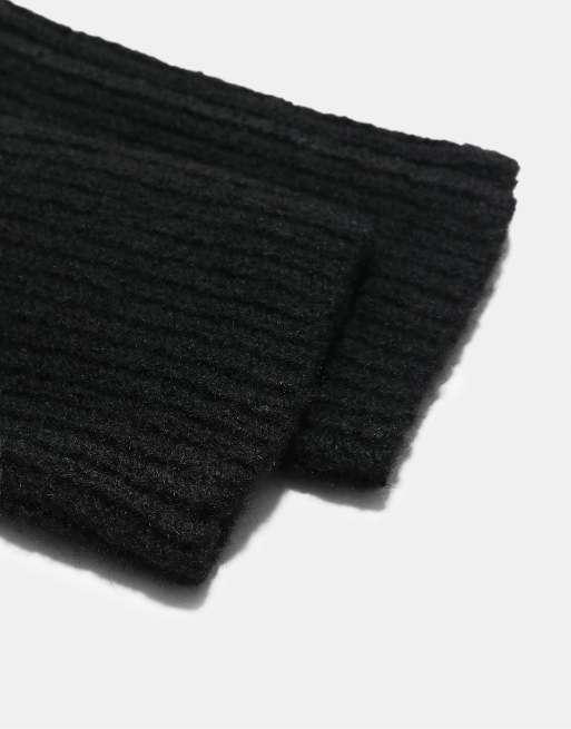 Stradivarius Mittens in black, 3 of 3