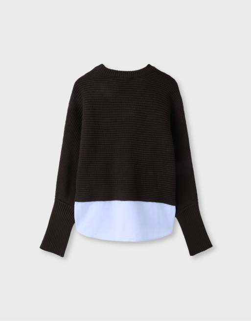 Stradivarius Mixed-fabric batwing knit jumper in brown, 7 of 7