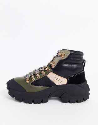Stradivarius faux fur lined hiker boot deals