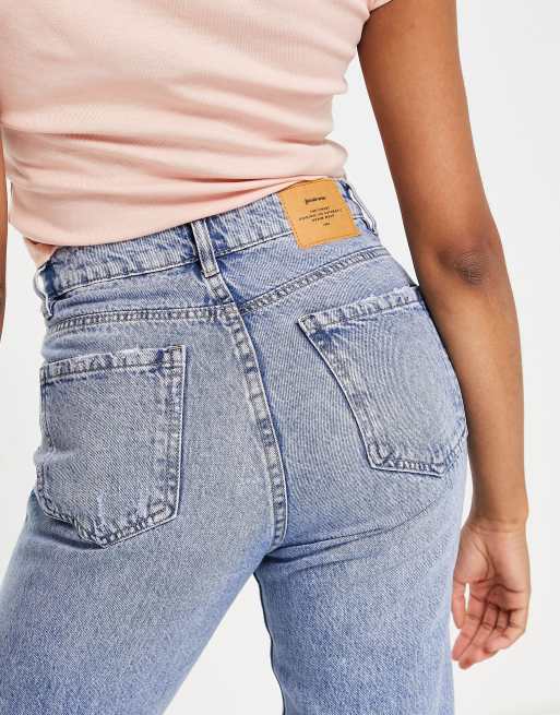 Stradivarius mom fit vintage jeans in medium blue, 3 of 4