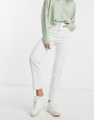 stradivarius white mom jeans