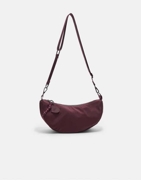 Stradivarius – Moon Bag zum Umhängen aus Stoff in Burgunderrot - view 1