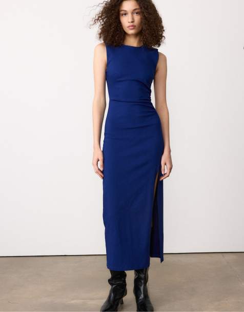 Stradivarius - Mouwloze midi jurk van bengaline in marineblauw - view 1