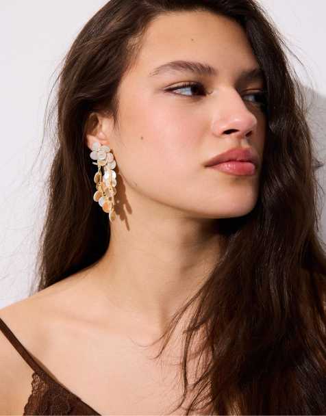 Stradivarius Multi-button earrings in ecru - view 1