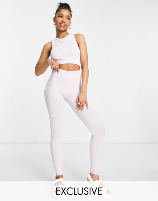 Stradivarius - Naadloze geribbelde legging in lila, deel van combi-set