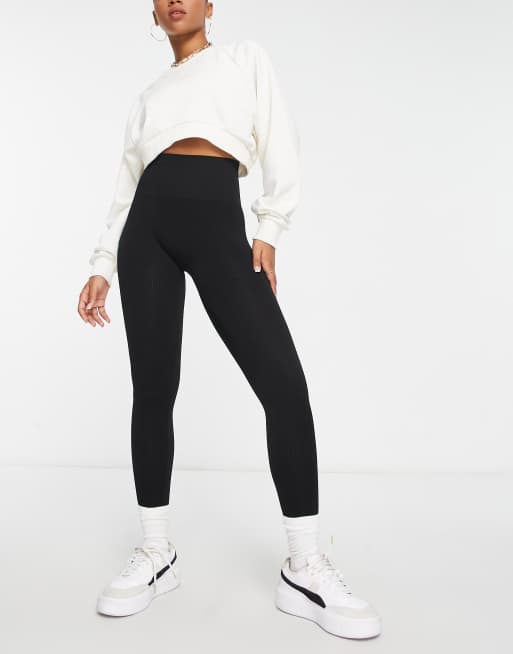 Stradivarius - Naadloze geribbelde legging in zwart 